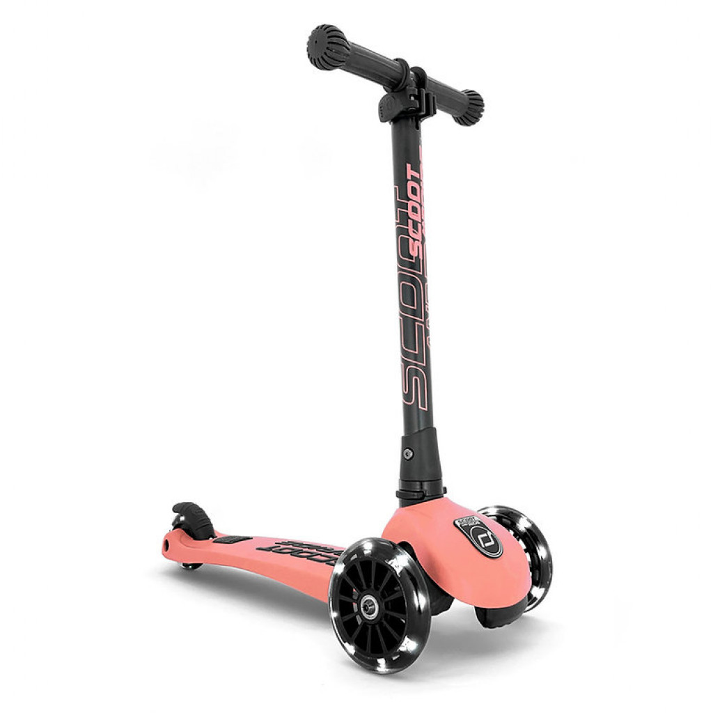 Scoot&Ride Highwaykick 3 LED Peach