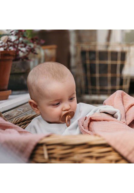 BIBS Colour cumlíky z prírodného kaučuku 2ks - veľkosť 2 (Dusty Pink / Coral)